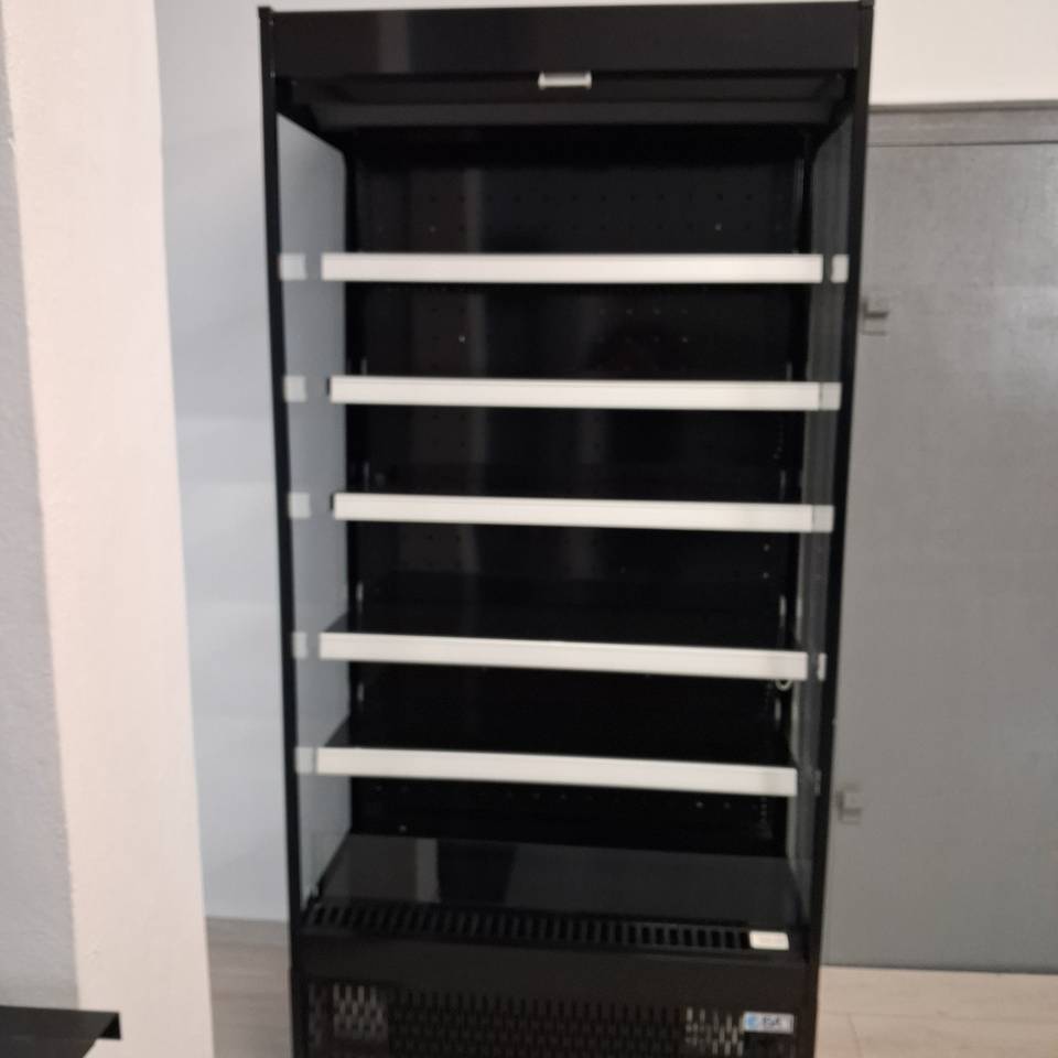 ESPOSITORE REFRIGERATO MURALE – immagine 1